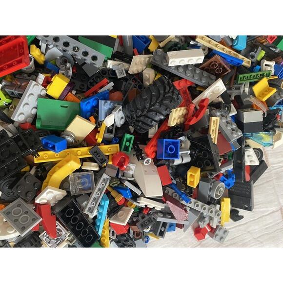 LEGOS Huge Lot Mixed UNSEARCHED 9.5+ lbs Bricks Plates Wheels MIni Figures Figs - Picture 7 of 16